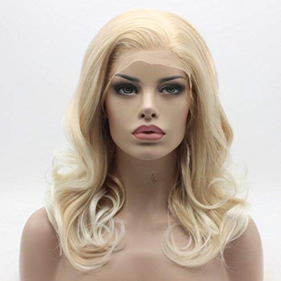 ?16” BLONDE & WHITE OMBRÉ CURLY LACEFRONT WIG*NWT